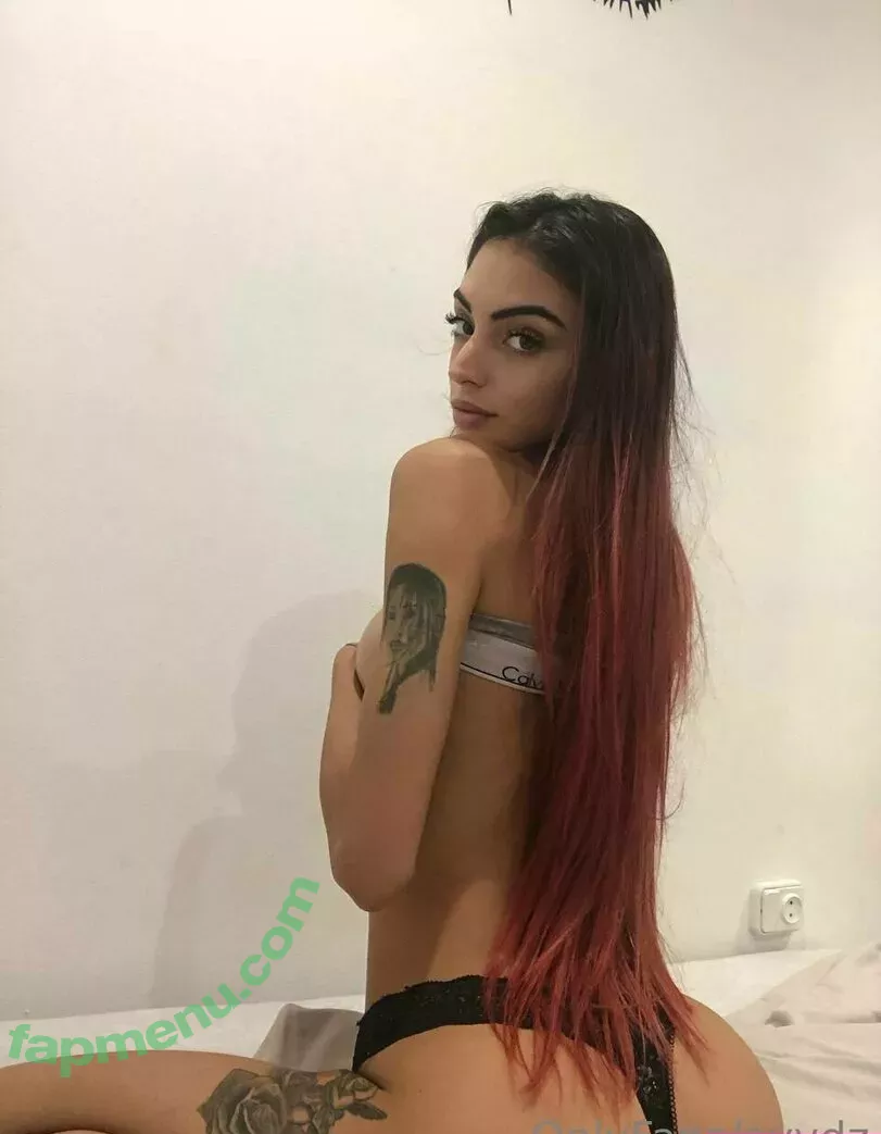 hhades_girl nude photo #0062 (aidaabdallah55)