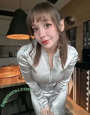 Hheadshhot / AliceBong / hheartshhot nude photo #1011