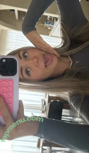 hhopey / _hhopey nude photo #0002
