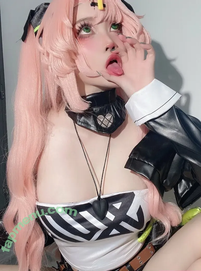 hiino_cosplay nude photo #0039 (hiino_cosplay)