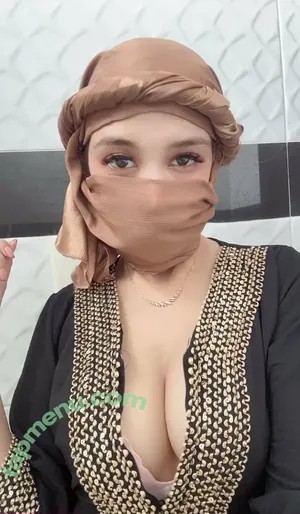 hijabisofiya / hijabisofia nude photo #0071