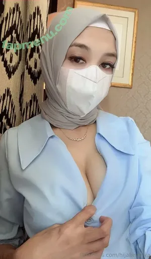 hijabisofiya / hijabisofia nude photo #0095