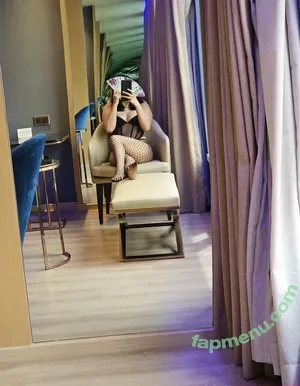  nude photo #0003