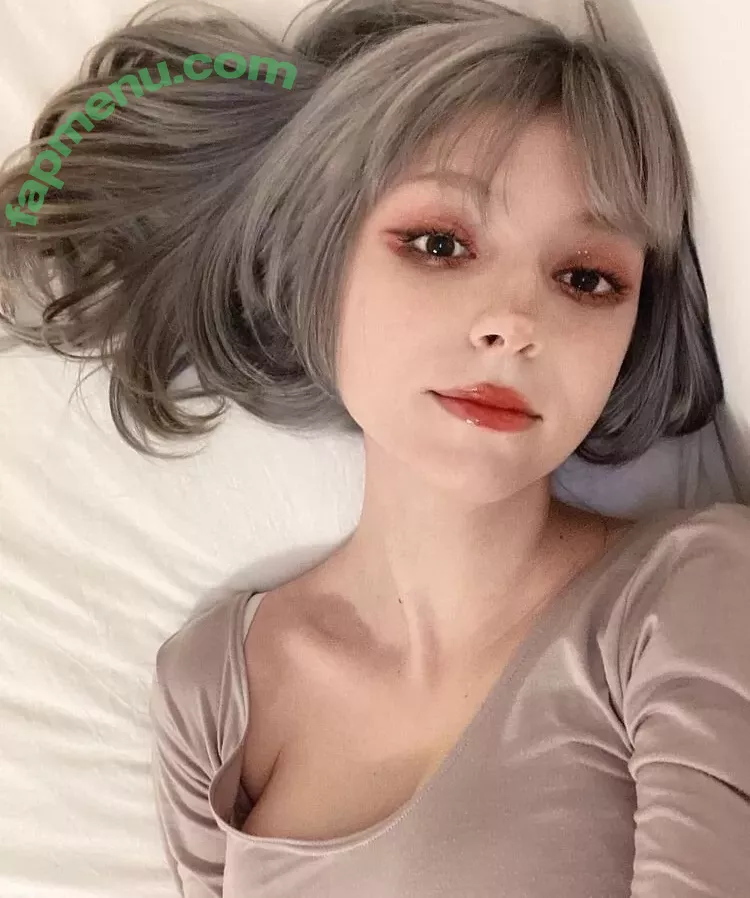 Himee.lily nude photo #0751 (Himeecosplay / kawaiierotica)
