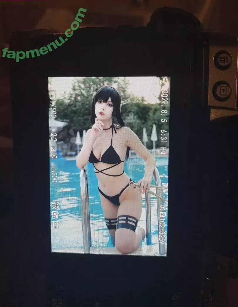 Himee.lily nude photo #1064 (Himeecosplay / kawaiierotica)