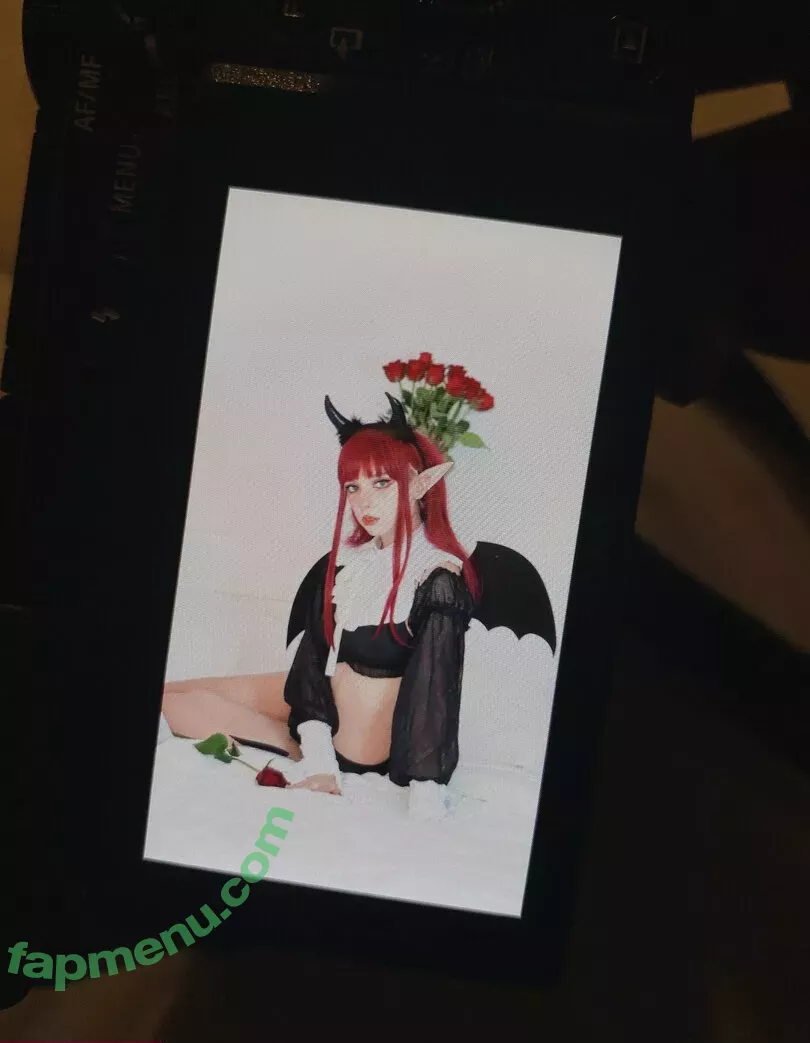 Himee.lily nude photo #1088 (Himeecosplay / kawaiierotica)
