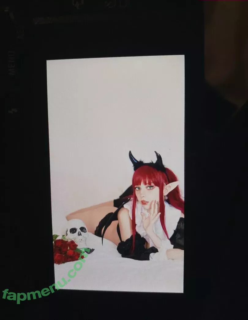 Himee.lily nude photo #1090 (Himeecosplay / kawaiierotica)