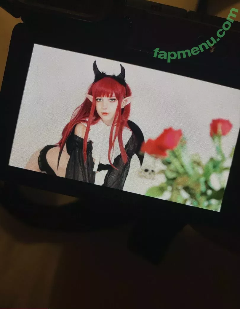 Himee.lily nude photo #1091 (Himeecosplay / kawaiierotica)