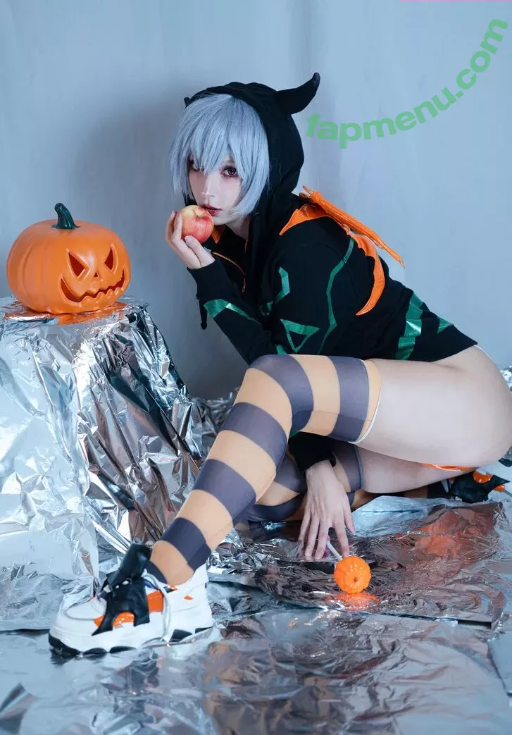 Himee.lily nude photo #1137 (Himeecosplay / kawaiierotica)