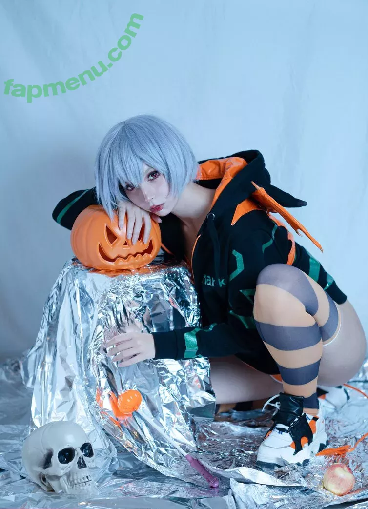 Himee.lily nude photo #1138 (Himeecosplay / kawaiierotica)