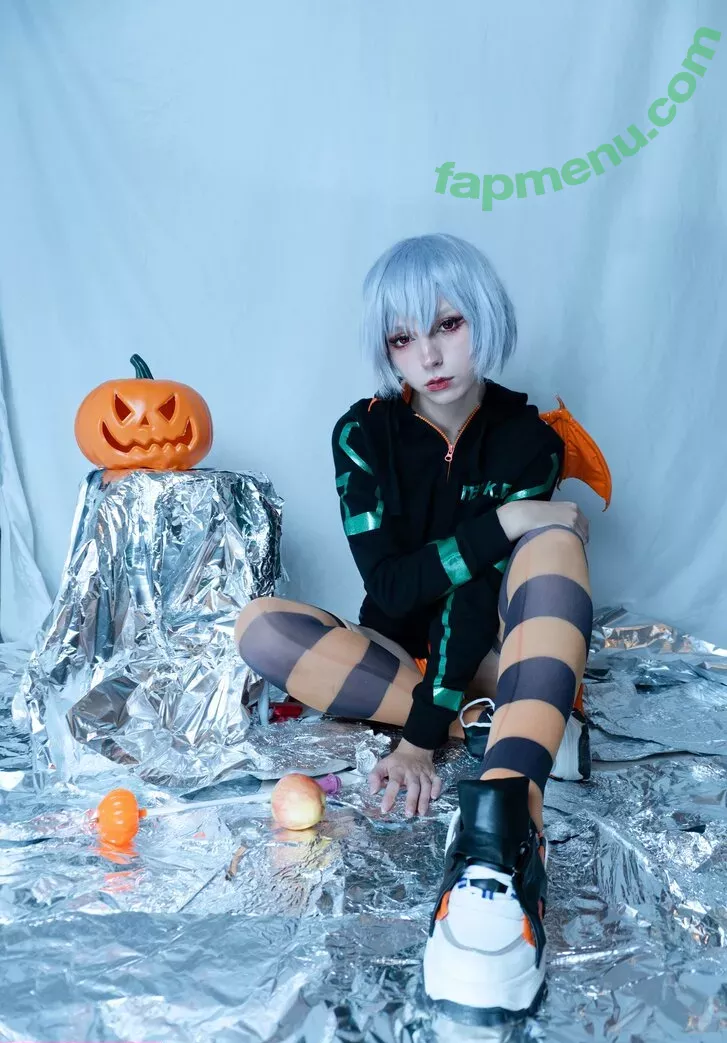 Himee.lily nude photo #1144 (Himeecosplay / kawaiierotica)