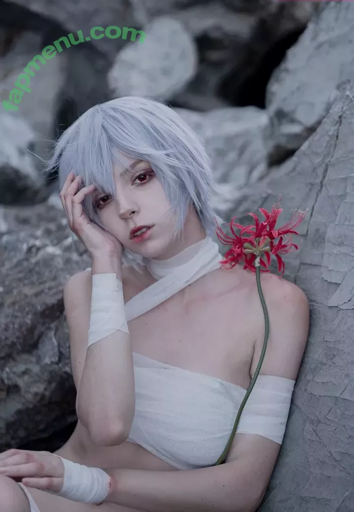 Himee.lily nude photo #1179 (Himeecosplay / kawaiierotica)