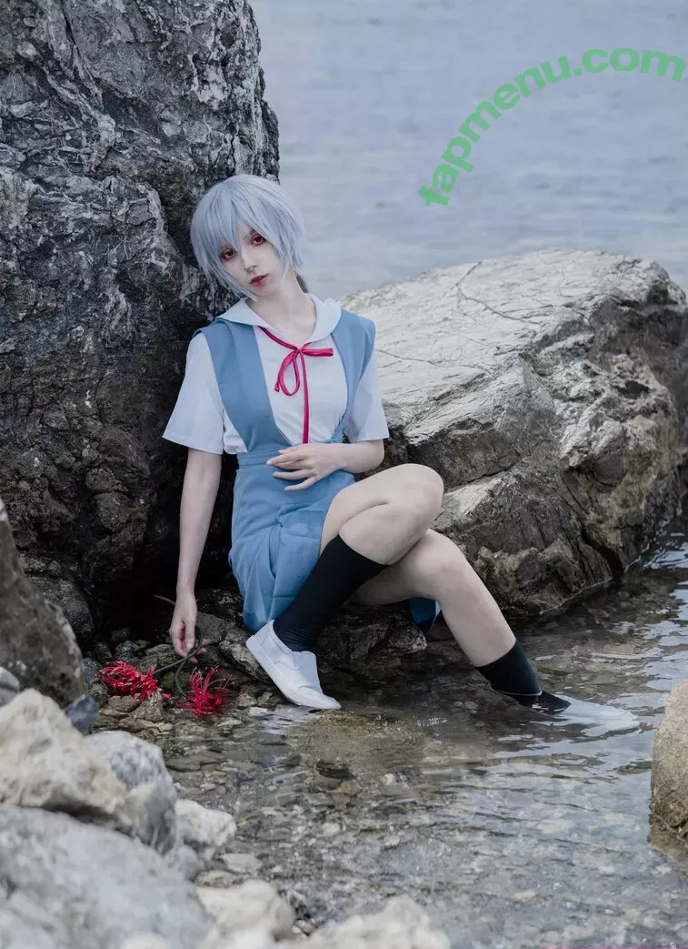 Himee.lily nude photo #1191 (Himeecosplay / kawaiierotica)