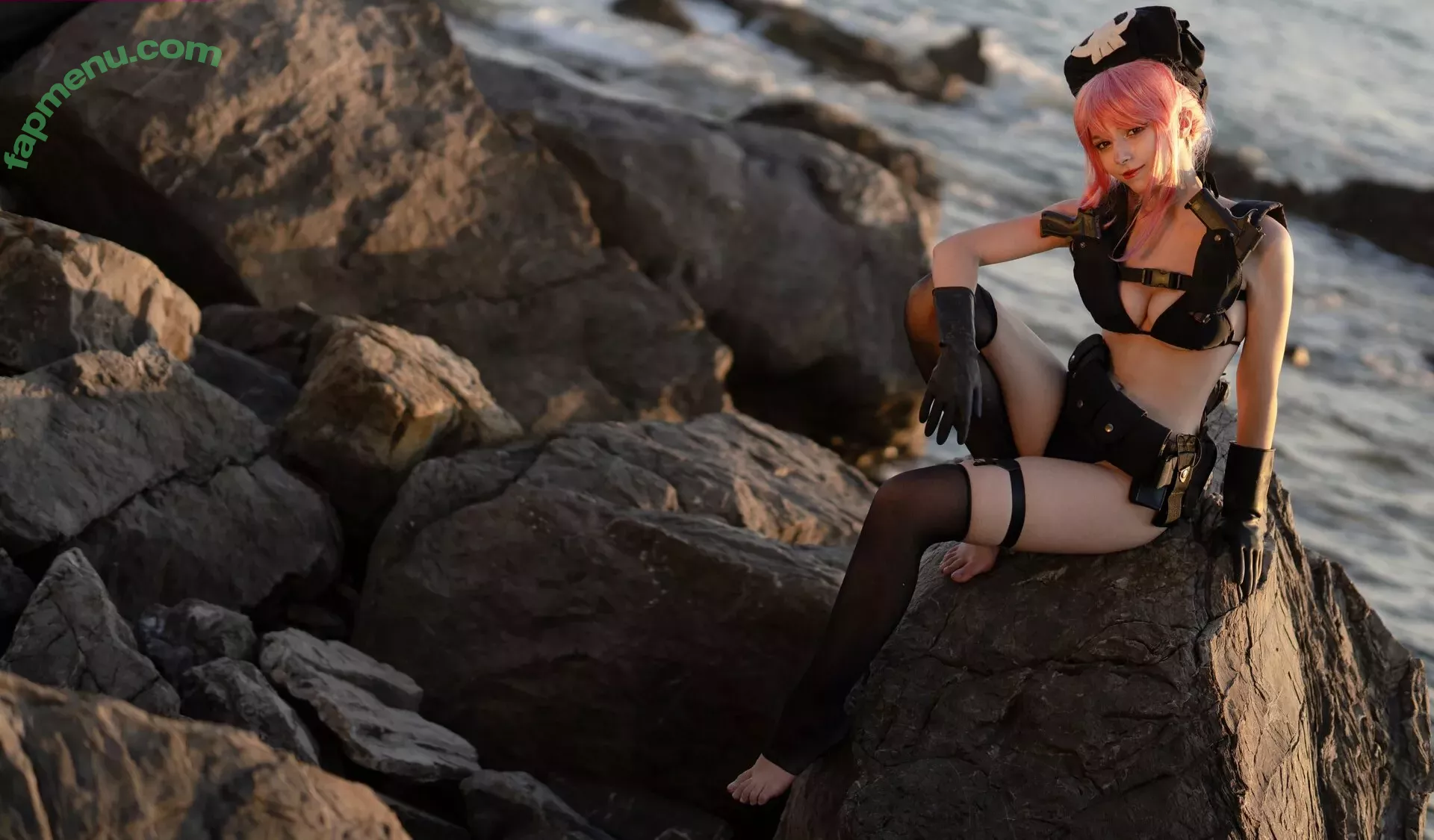 Himee.lily nude photo #1205 (Himeecosplay / kawaiierotica)