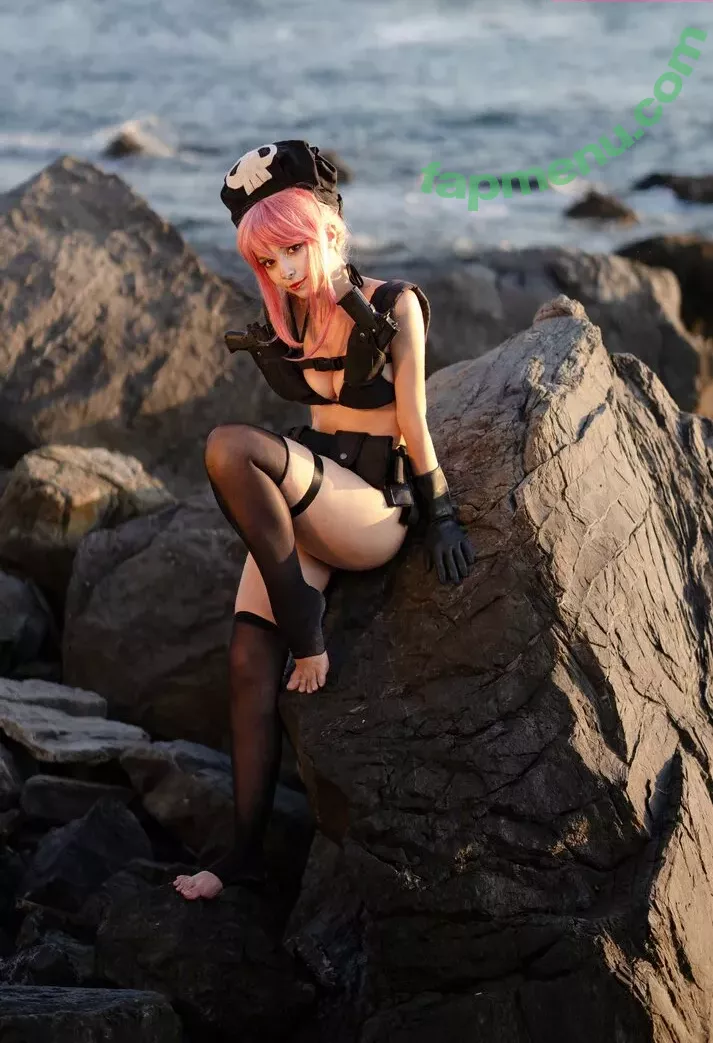Himee.lily nude photo #1229 (Himeecosplay / kawaiierotica)
