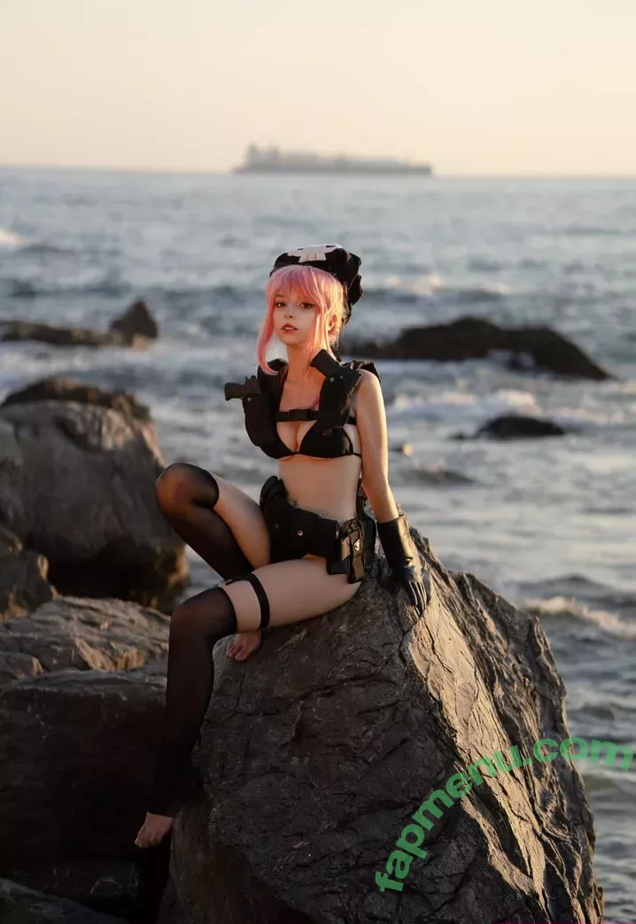 Himee.lily nude photo #1238 (Himeecosplay / kawaiierotica)