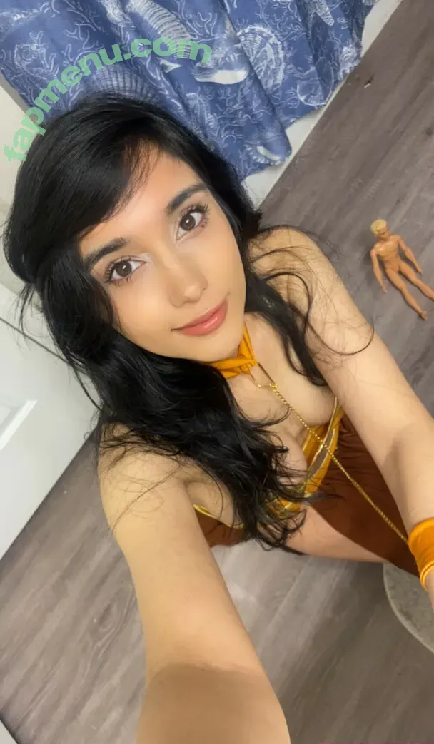 hinawynne nude photo #0039 (hinawynne)