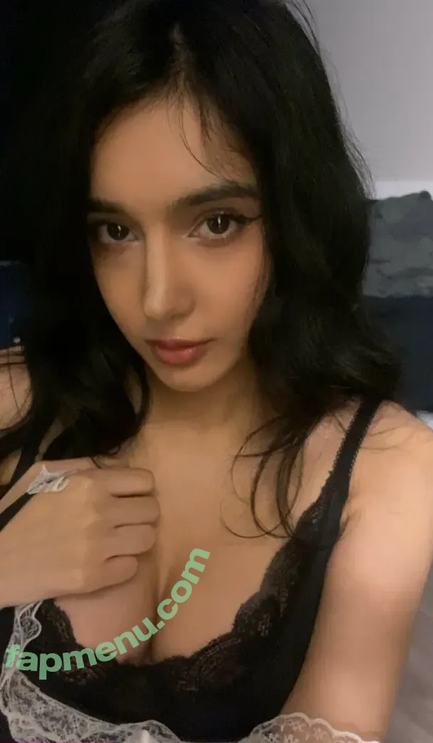 hinawynne nude photo #0102 (hinawynne)