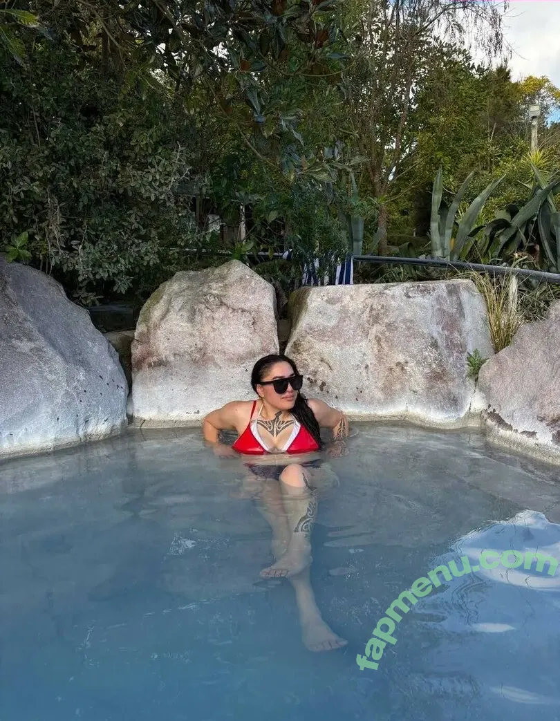 Hinemaori nude photo #0069 (Hinemoa Karaitiana / hinemaori987 / hinemori2)