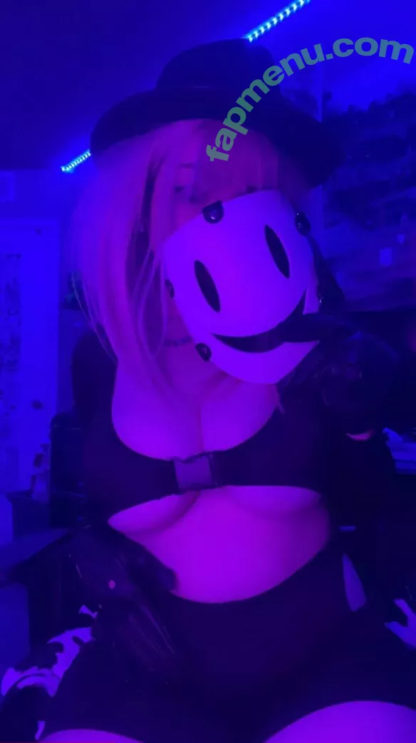 Hioobs nude photo #0091 (hi.oobie / hi.ooby)