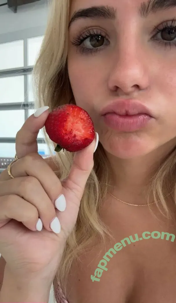 Hippicam nude photo #0023 (Hippicamm)
