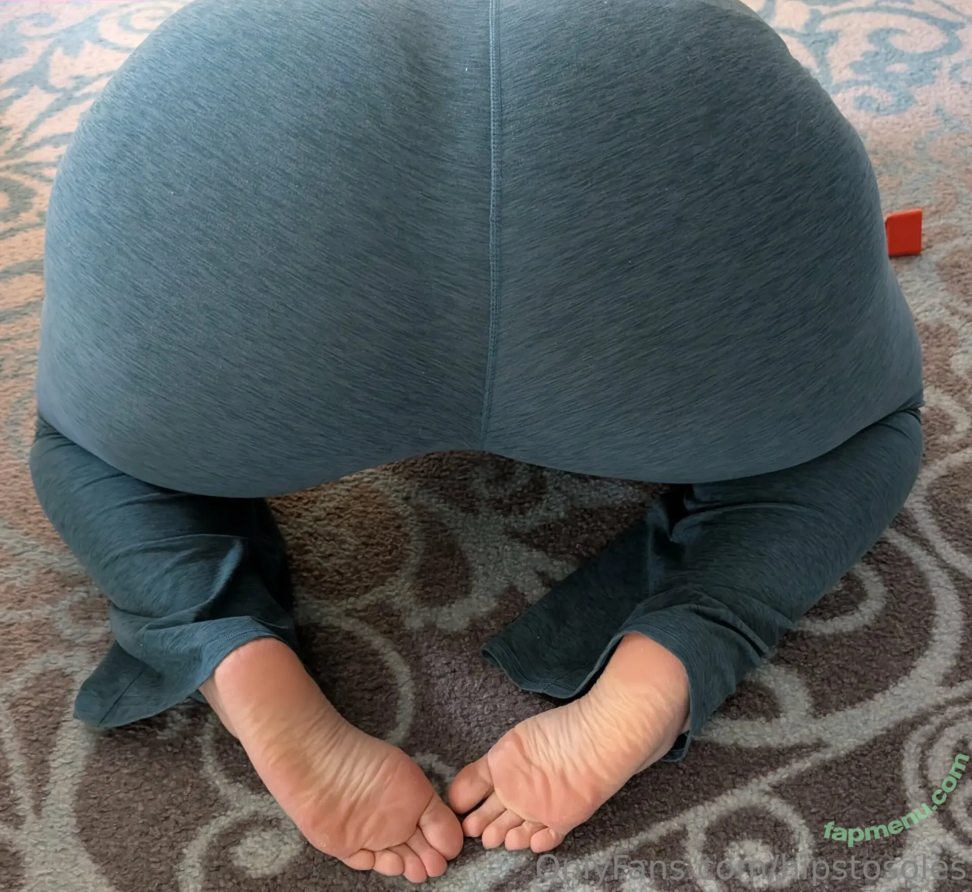 hipstosoles nude photo #0052 (blargherblargh)