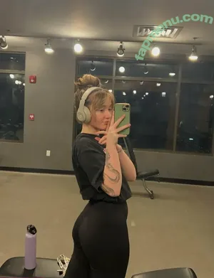  nude photo #0004