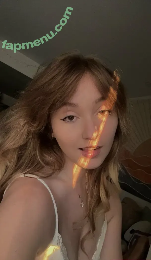 hiraethrl nude photo #0012 (grwmhira / hiraisnthere)