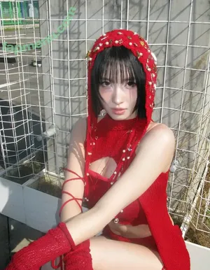Hirai Momo / TWICE / momo nude photo #0062