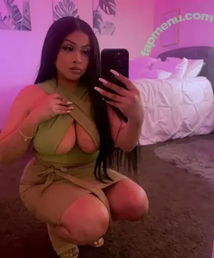 Hispanic / Latina Women / dianaMriveraa / dianamrivera_ / dianariveraa nude photo #0885