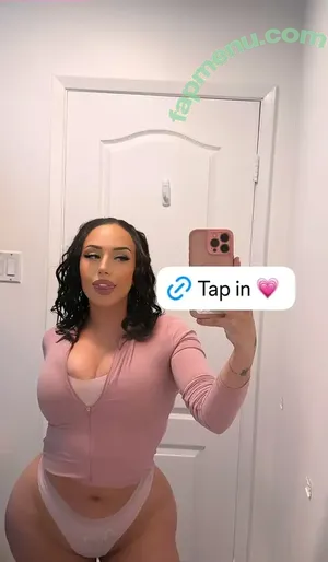 Hispanic / Latina Women / dianaMriveraa / dianamrivera_ / dianariveraa nude photo #0902