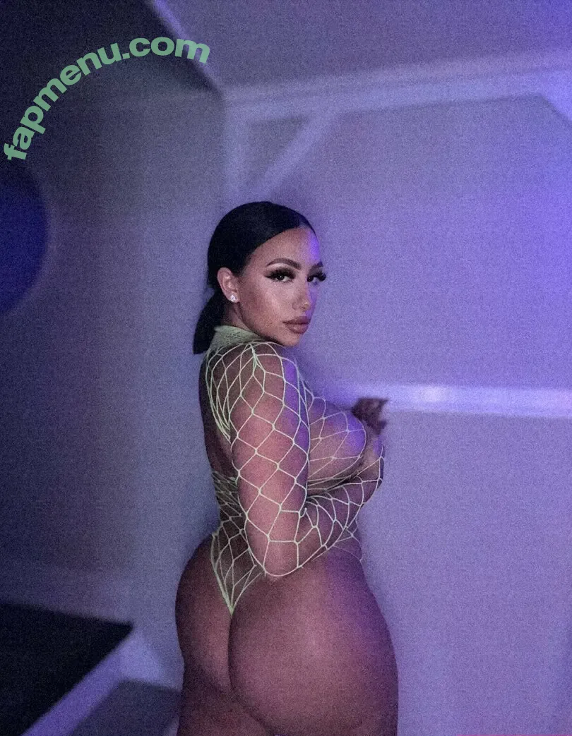 Hispanic nude photo #0901 (Latina Women / dianaMriveraa / dianamrivera_ / dianariveraa)