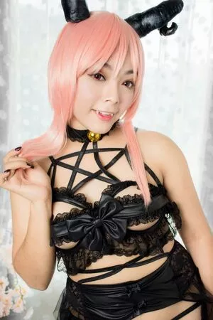 Hitomi Locks / hitomi_locks / hitomi_locksofficial nude photo #0600