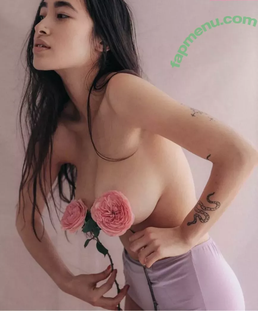 Hitomi Mochizuki nude photo #0072 (yaknowme_hitomi)