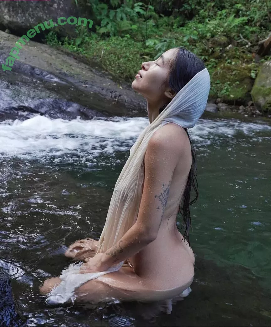 Hitomi Mochizuki nude photo #0089 (yaknowme_hitomi)
