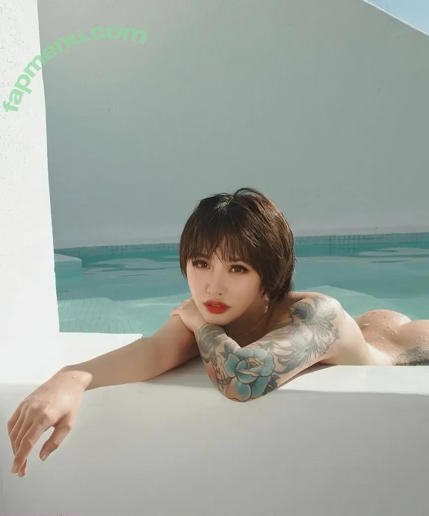 Hitomi Songyuxin nude photo #1187 (Lindsay78690789 / i_am_hitomi_1994 / songyuxinhitomi)