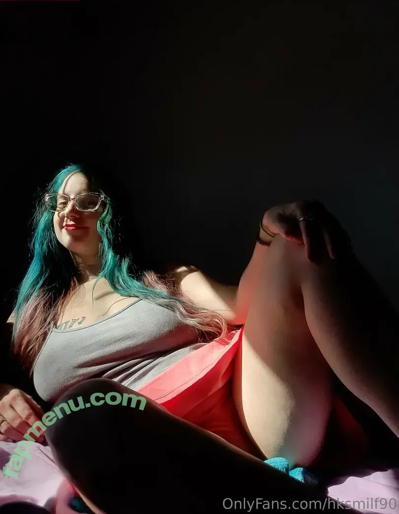 hksmilf90 nude photo #0031 (hksmilf90)