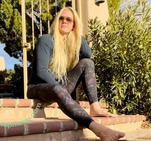 Holly Holm / hollyholm nude photo #0228