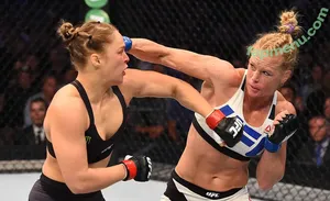 Holly Holm / hollyholm nude photo #0267