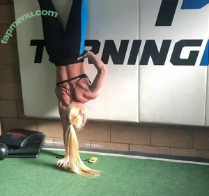 Holly Holm / 951825052 / hollyholm nude photo #0270