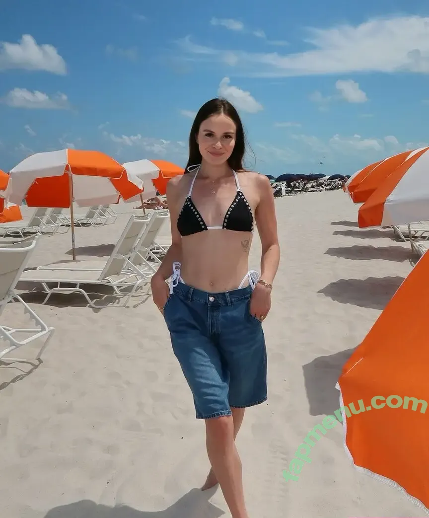Holly Ramsay nude photo #0034 (hollyramsayy)