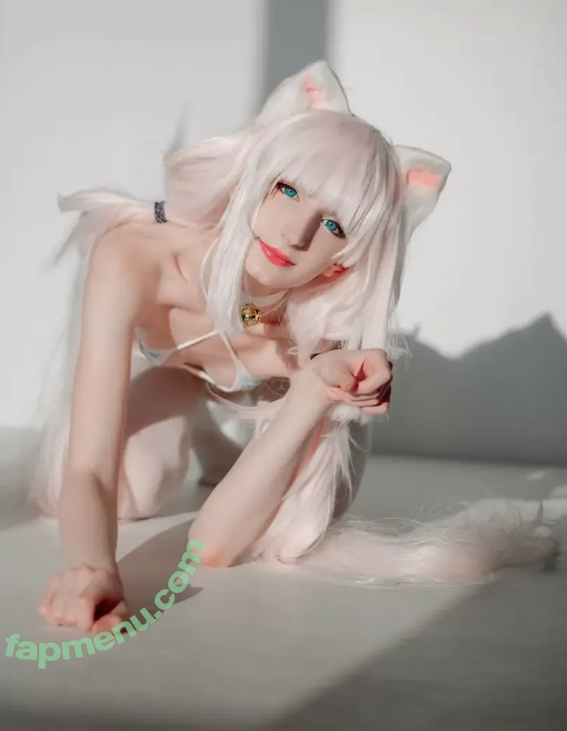 Holly White \ Holly.13.White nude photo #0008 (holly.nyan.white)