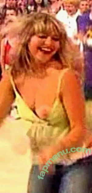 Holly Willoughby / hollywilloughby nude photo #0654