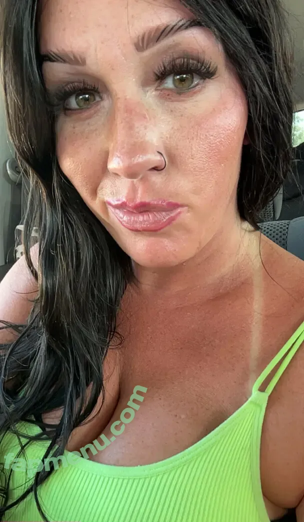 hollypaige85 nude photo #0007 (hollypaige85)
