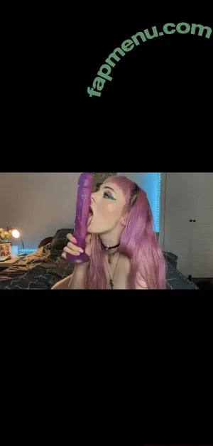  nude photo #0005