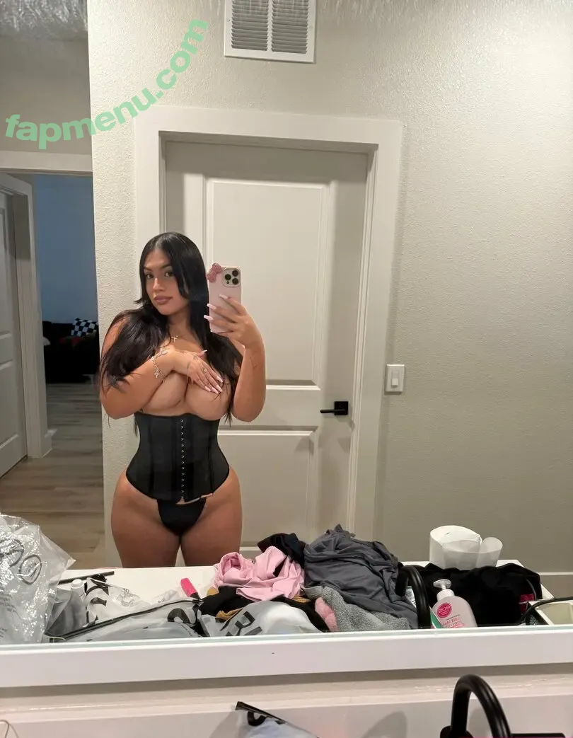 honduranbaddie nude photo #0112 (reel)