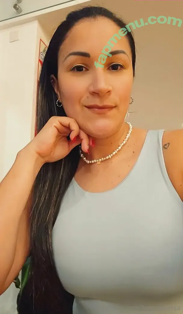 honeybetsa nude photo #0043 (moms__honeybeta)