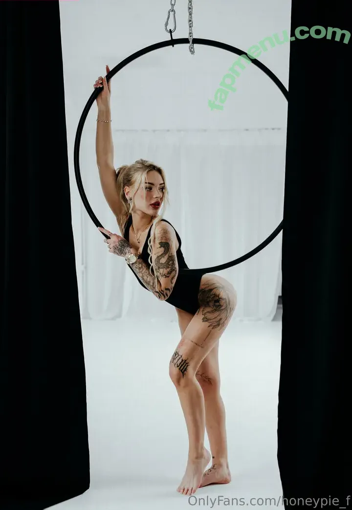 honeypie_f nude photo #0016 (honeydip___)
