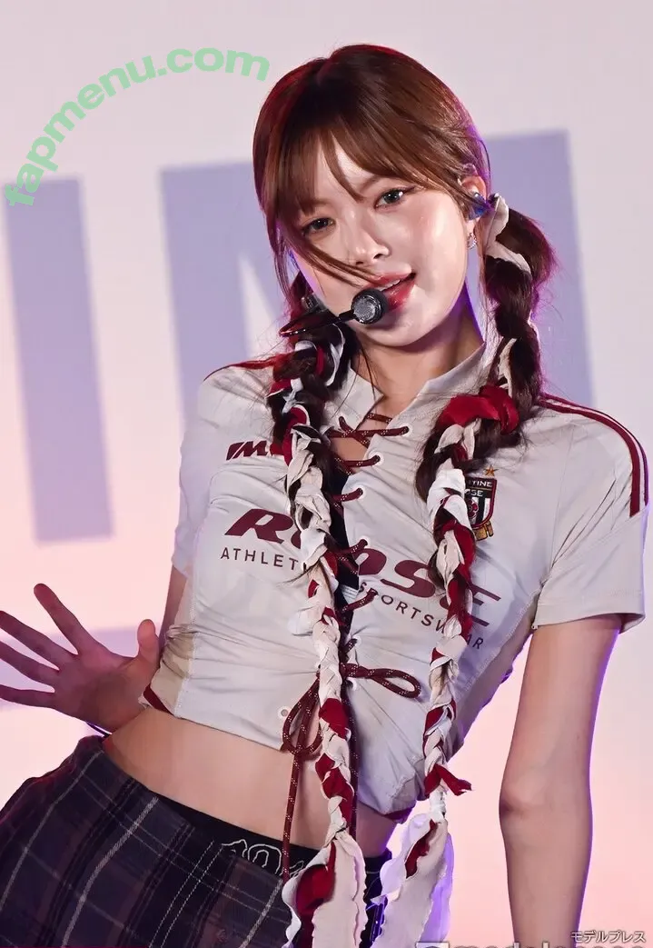 Hong Eunchae 홍은채 nude photo #0031 (LESSERAFIM / hhh.e_c.v)