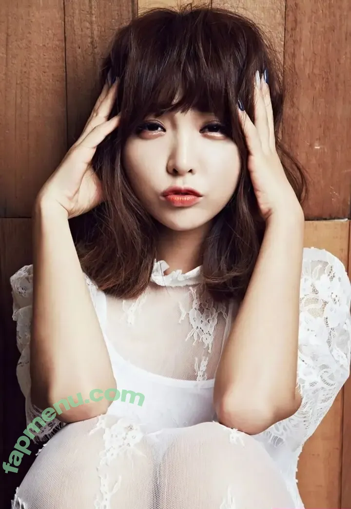 Hong Jin Young nude photo #0003 (Hong Jin Young)